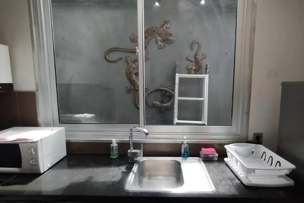 3 Bedroom With Private Pool Seminyak Near Beach&Lafavela Indonesien