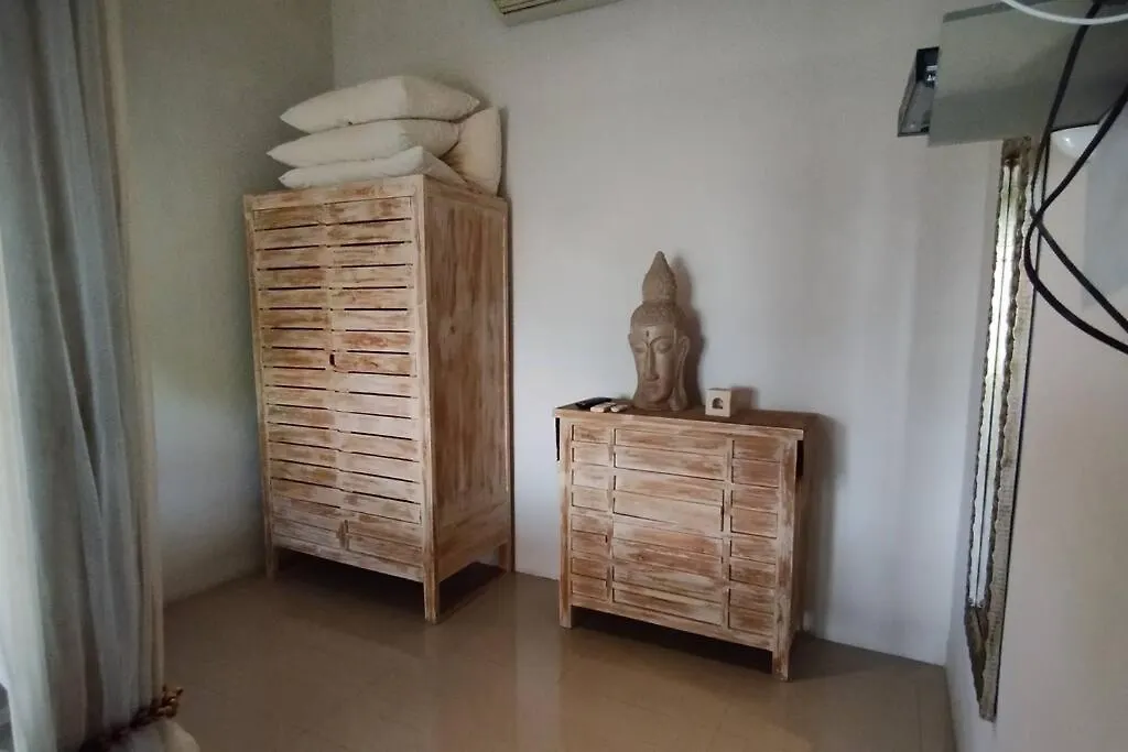 Villa 3 Bedroom With Private Pool Seminyak Near Beach&Lafavela Indonesien