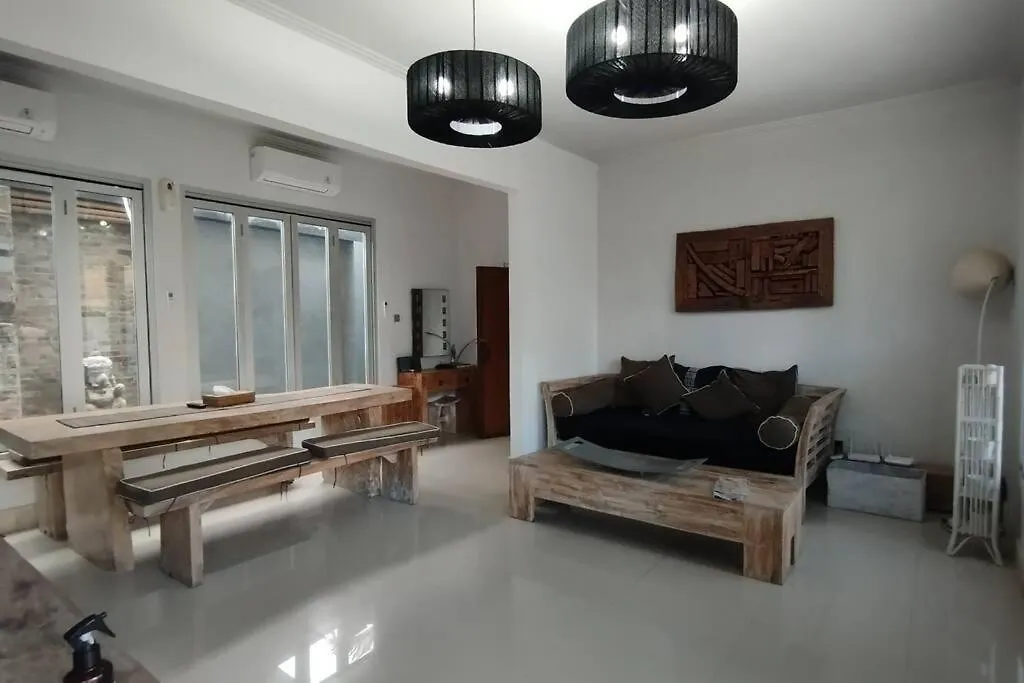 3 Bedroom With Private Pool Seminyak Near Beach&Lafavela 0*,