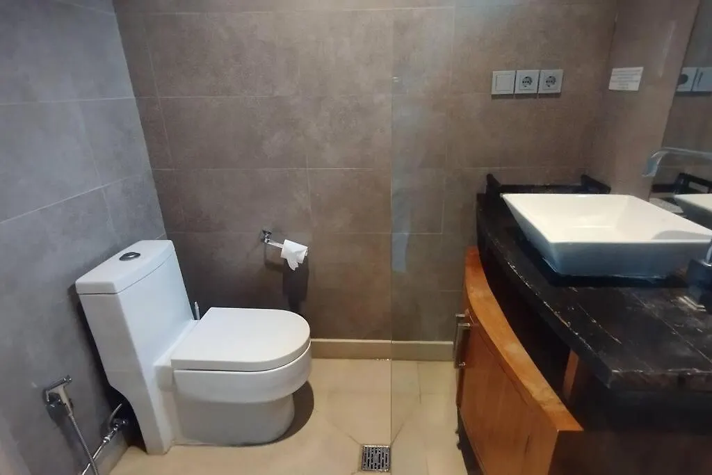 3 Bedroom With Private Pool Seminyak Near Beach&Lafavela Villa